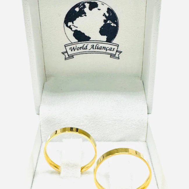 Par de Alianças em Ouro 18K 3.0mm Modelo Reto 💛 (4)