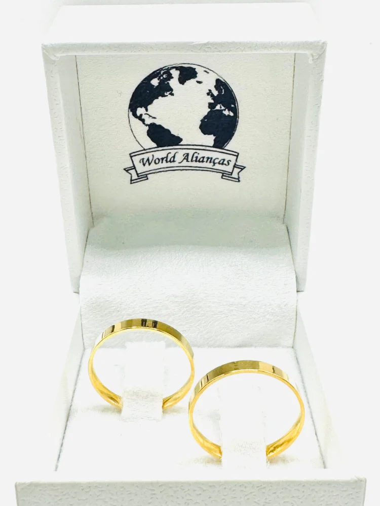 Par de Alianças em Ouro 18K 3.0mm Modelo Reto 💛 (4)