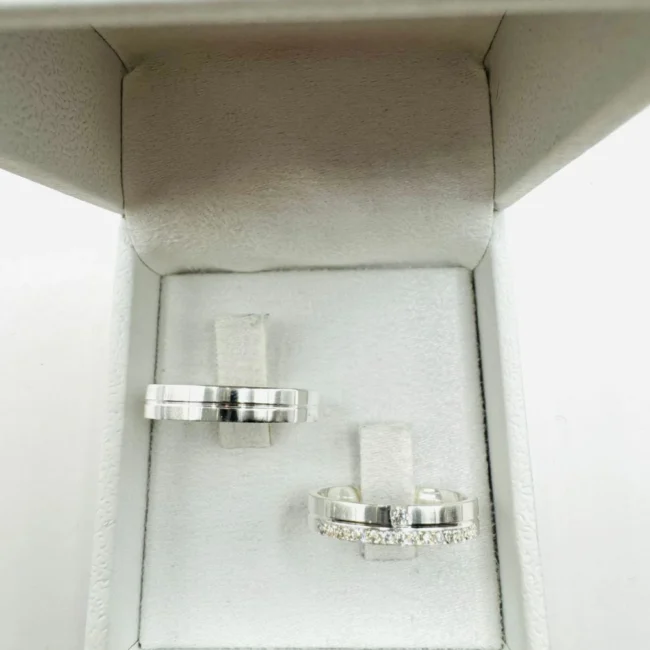 Par de Alianças em Prata 950 4.0mm Modelo com Zircônias 💍 (4)