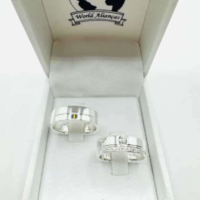 Par de Alianças em Prata 950 6.0mm Modelo com Zircônias 💍 (2)